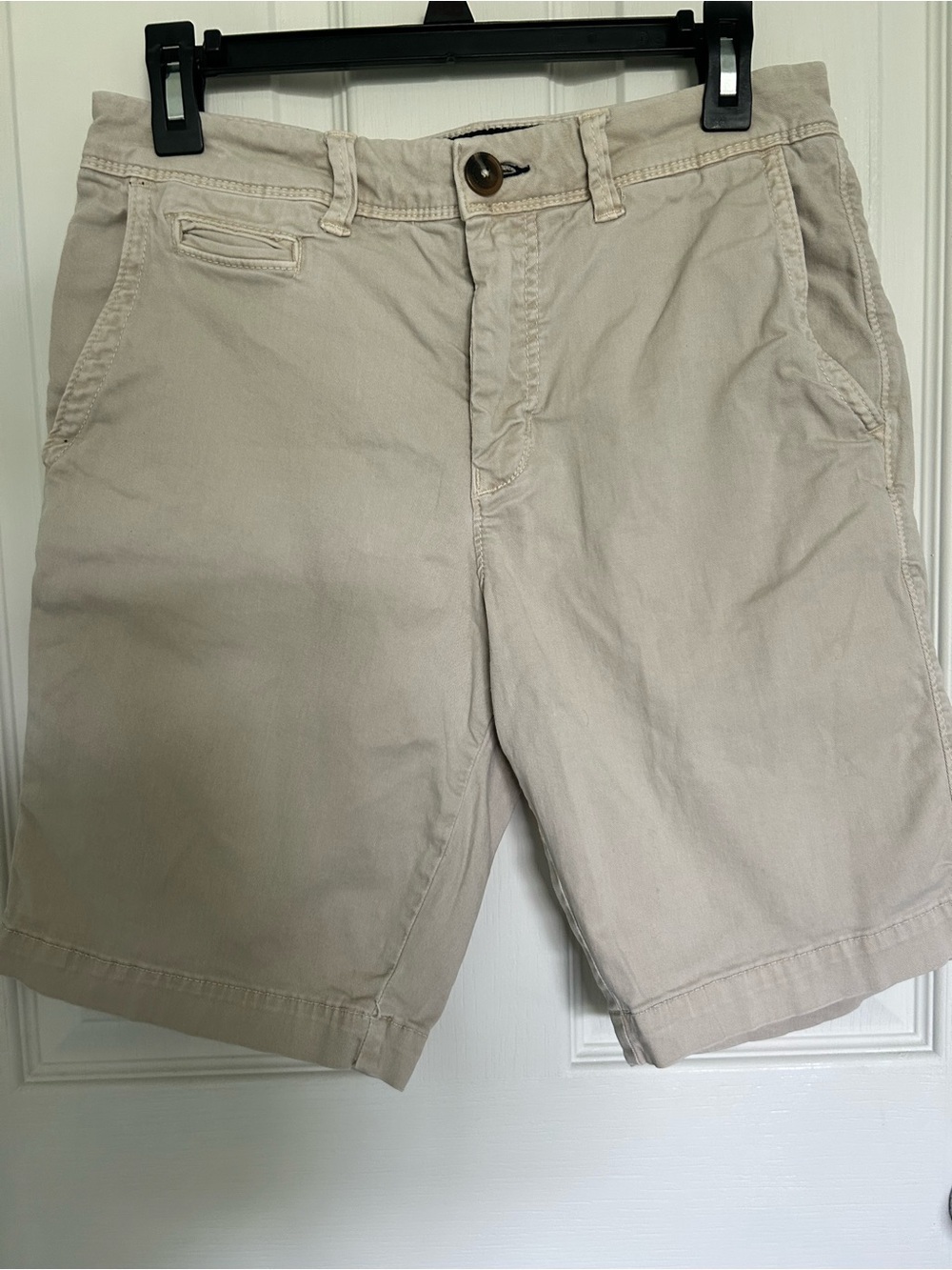 American Eagle Outfitters Khaki Shorts| Men’s Size 30